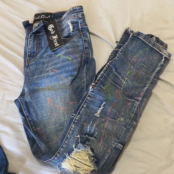 Customize Jeans - Picture 3 of 3